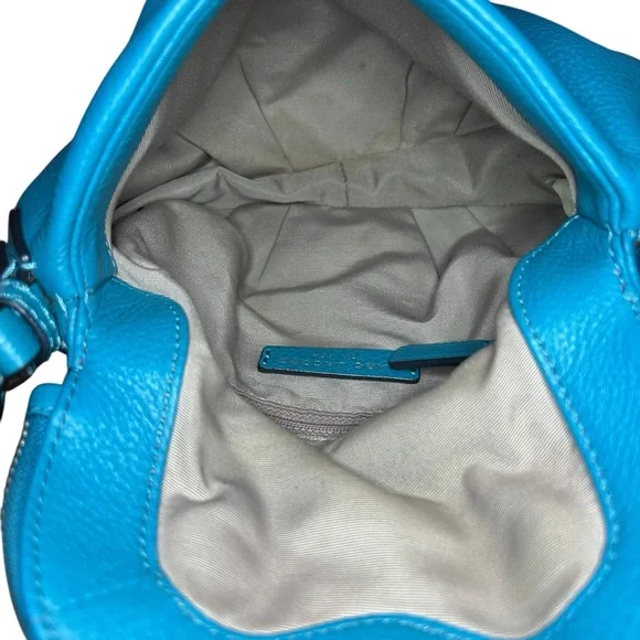 Marc Jacobs Natasha Hobo Vibrant Blue Crossbody Bag - Picture 5 of 11